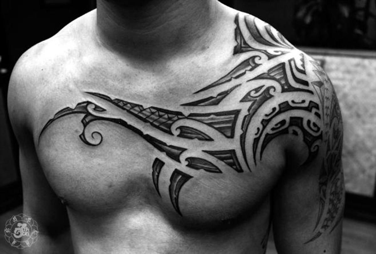 Shoulder And Chest Tattoos (6)