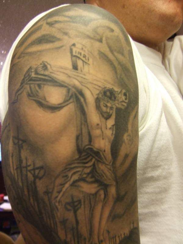 Shoulder Tattoos For Men Design Pictures (6)