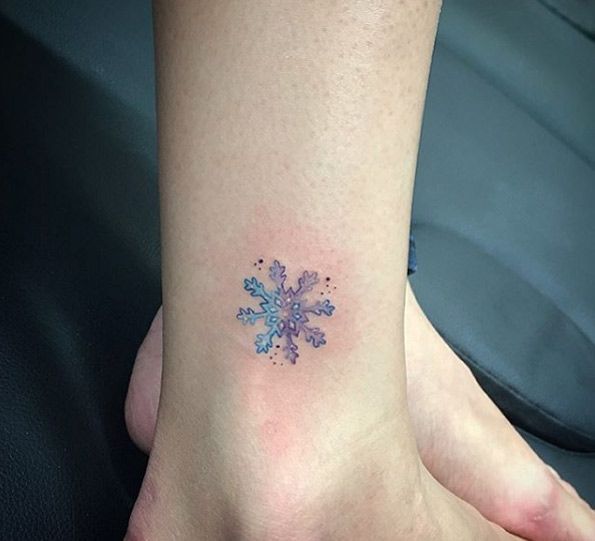 Snowflake Tattoo Artist (9)