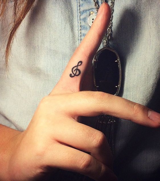 Treble Clef Tattoo Meaning (11)