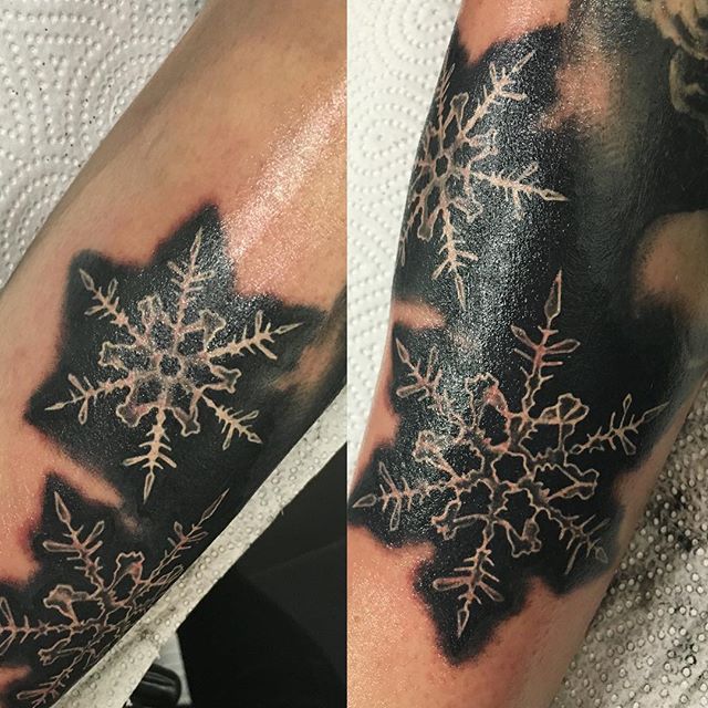 Tribal Snowflake Tattoo (7)