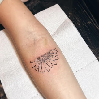 Sunflower Tattoo Designs Pictures (63)