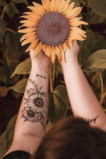 Sunflower Tattoo Designs Pictures (83)