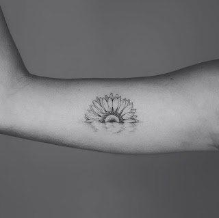 Sunflower Tattoo Designs Pictures (94)