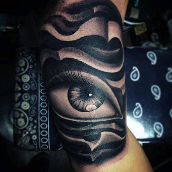 Eye Tattoos 120517102