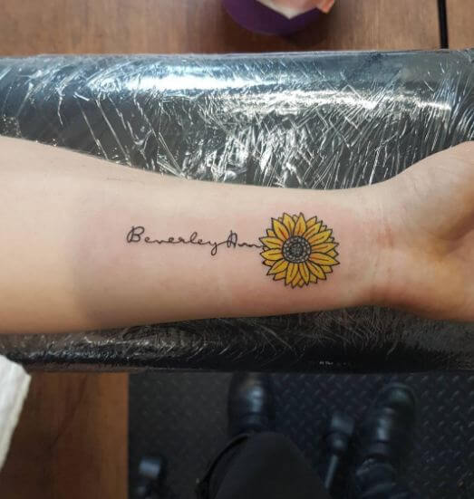 Wonderful Mini Sunflower Tattoos