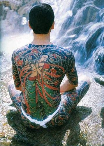 Japanese Gang Yakuza Full Body Tattoo Meanings (185)