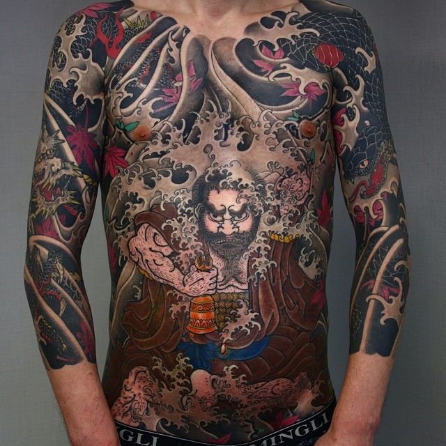Japanese Gang Yakuza Full Body Tattoo Meanings (56)