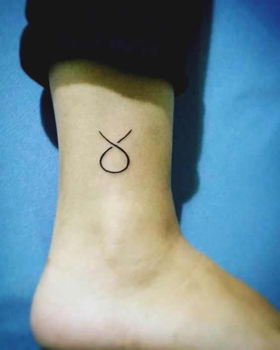 Small Tattoos With Deep Meaning (164)