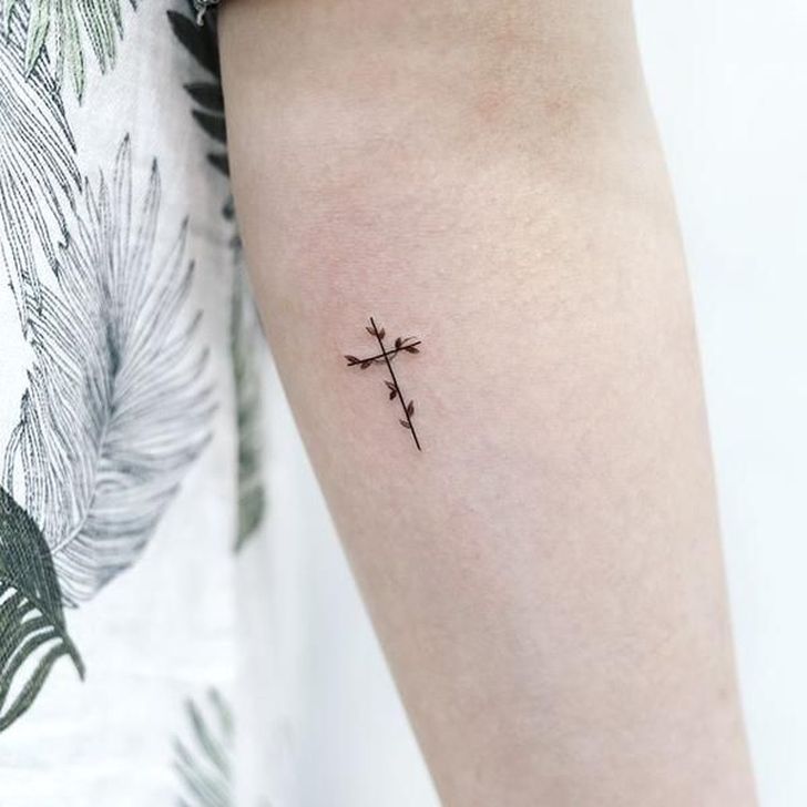 Frau tattoo vorlagen unterarm innenseite 20 Tattoovorlagen