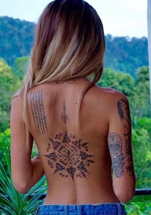 Frau innenseite schriften tattoo unterarm Tattoo Spruch