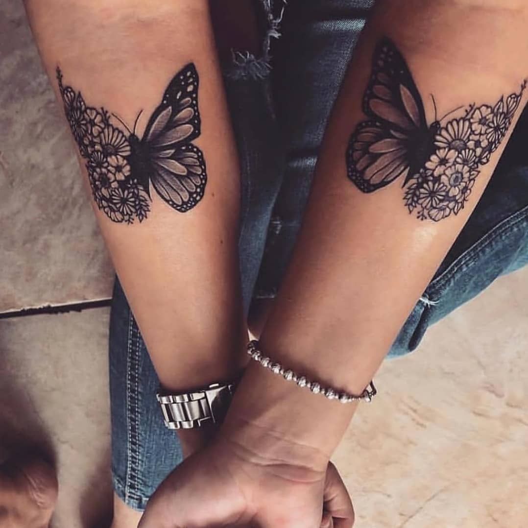 Female Chest Tattoo Pictures Ideas (100)