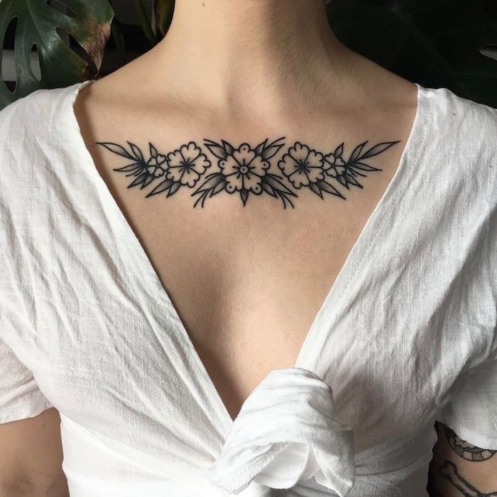 Female Chest Tattoo Pictures Ideas (132)