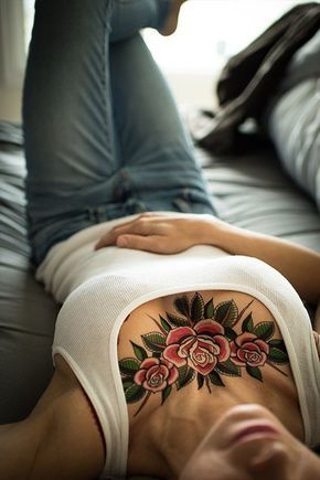 Female Chest Tattoo Pictures Ideas (139)