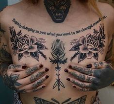 Female Chest Tattoo Pictures Ideas (171)