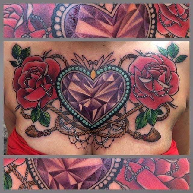 Female Chest Tattoo Pictures Ideas (179)