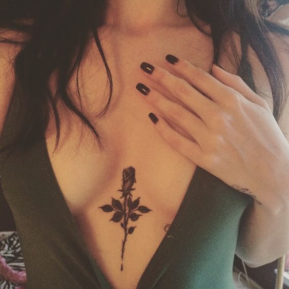 Female Chest Tattoo Pictures Ideas (204)