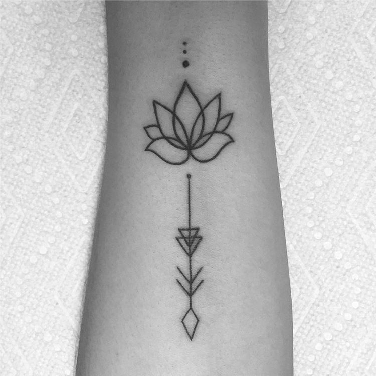 Significado De Tatuajes De Flechas Con Triangulos (16)