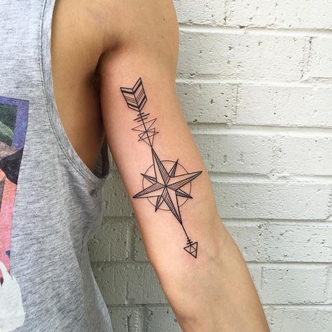 Significado De Tatuajes De Flechas Con Triangulos (22)