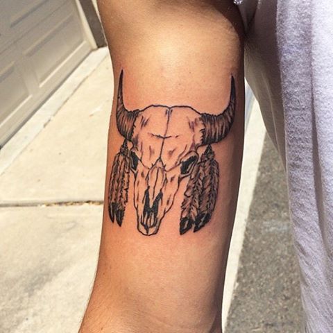 Small Simple Bull Tattoo Designs (119)