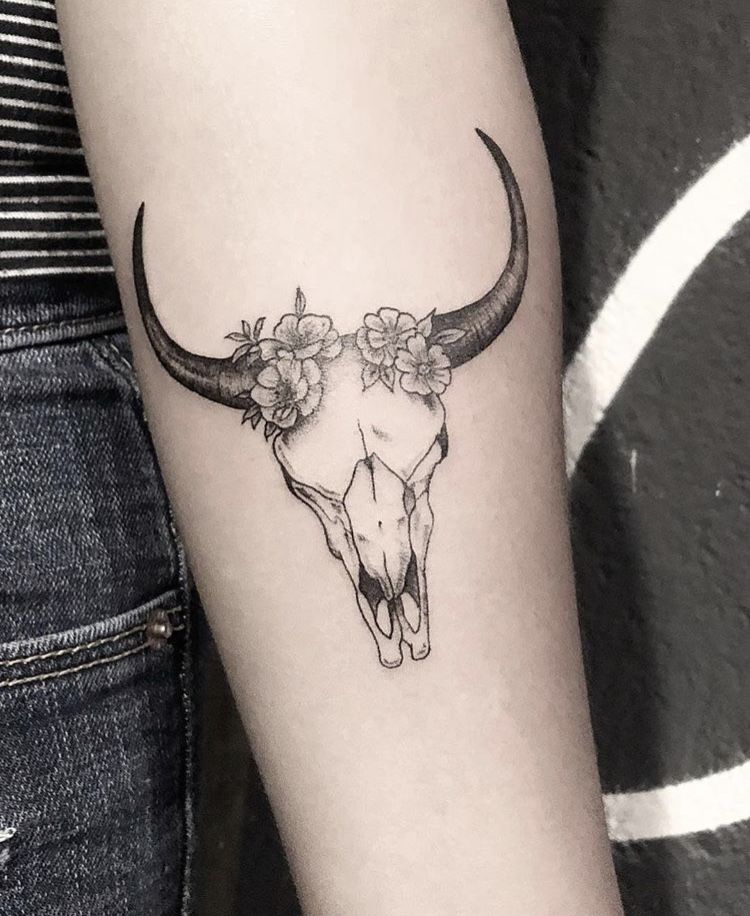 Small Simple Bull Tattoo Designs (139)