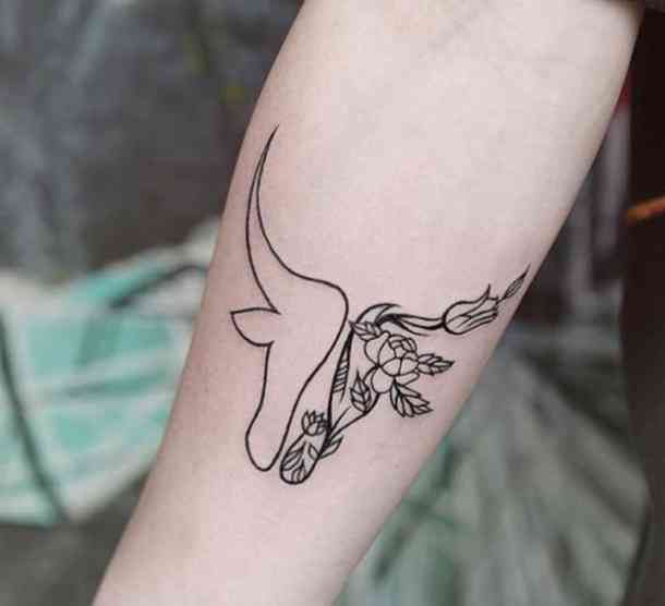 Small Simple Bull Tattoo Designs (6)