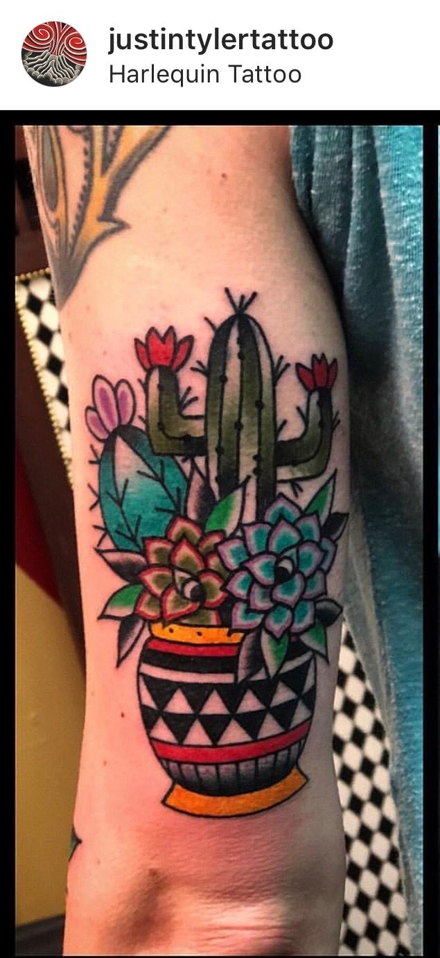 Small Simple Cactus Tattoo Designs (106)