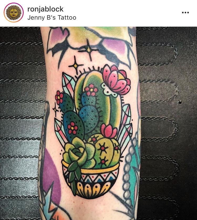 Small Simple Cactus Tattoo Designs (113)