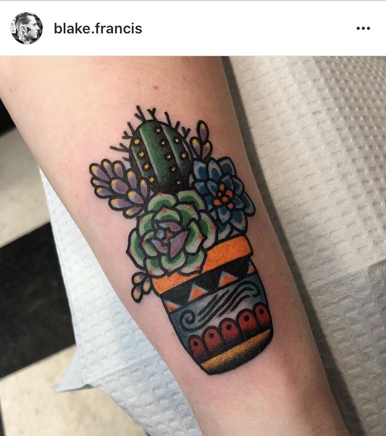Small Simple Cactus Tattoo Designs (131)