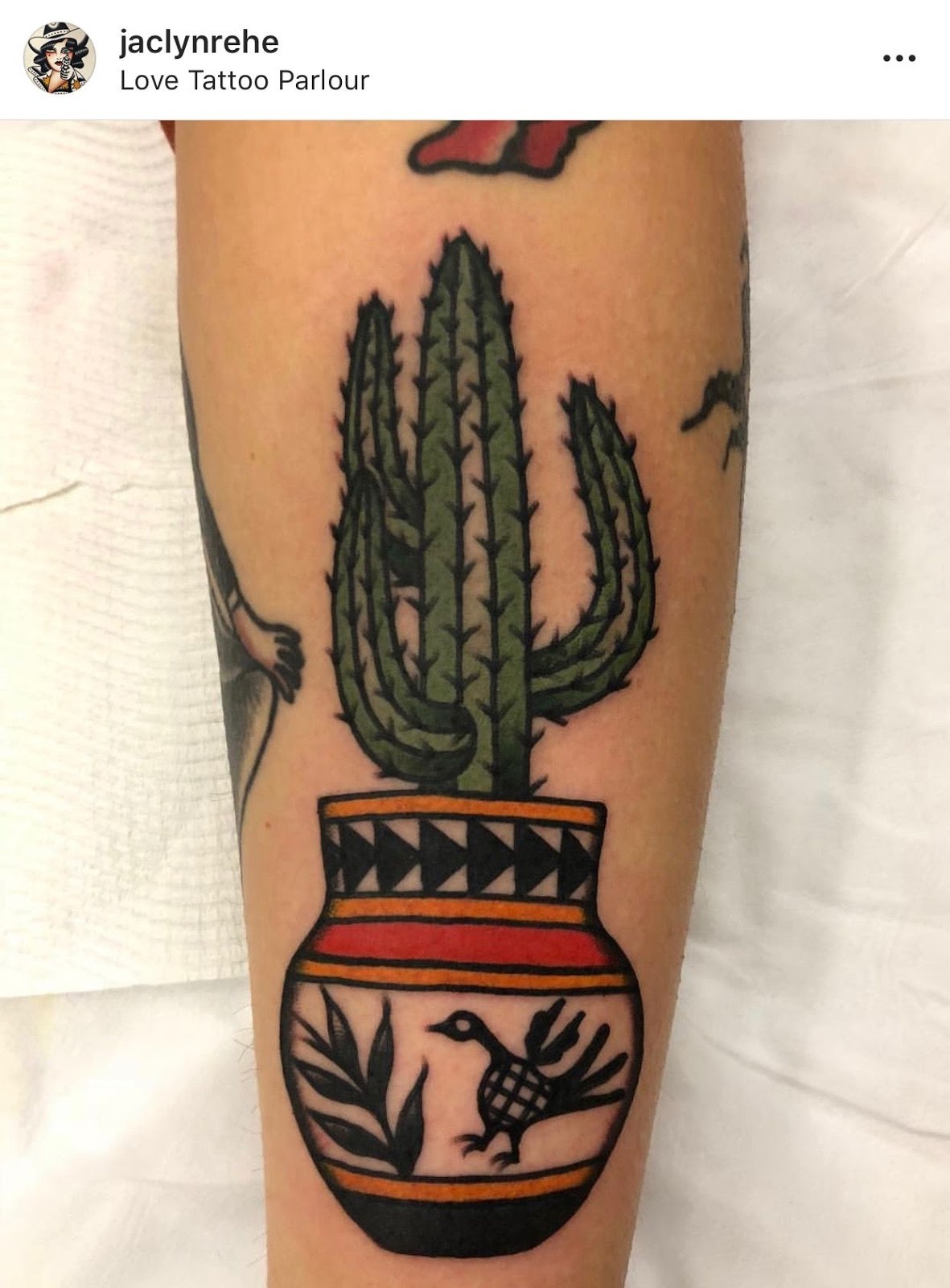 Small Simple Cactus Tattoo Designs (135)