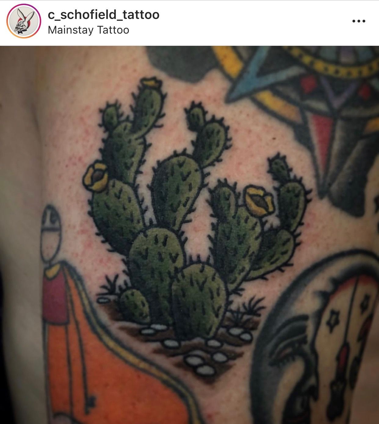 Small Simple Cactus Tattoo Designs (157)