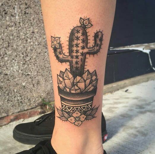 Small Simple Cactus Tattoo Designs (214)