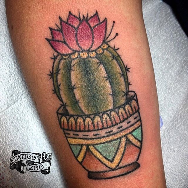 Small Simple Cactus Tattoo Designs (44)