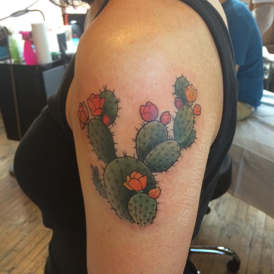 Small Simple Cactus Tattoo Designs (75)