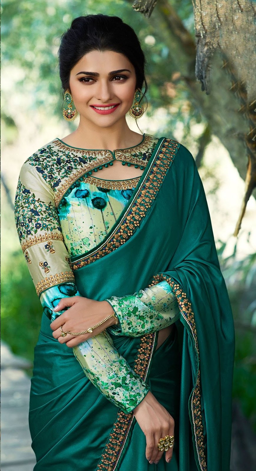 Blouse Designs For Pattu Silk Sarees (177)
