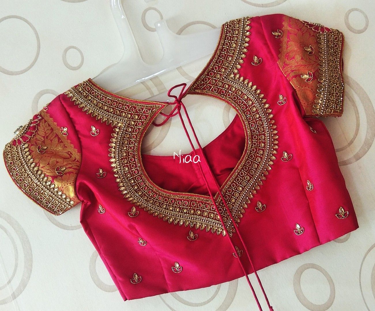 Blouse Designs For Pattu Silk Sarees (58)