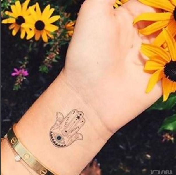 Hamsa Hand Tattoo Designs (176)