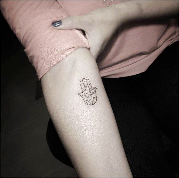 Hamsa Hand Tattoo Designs (23)