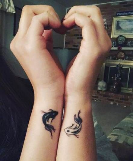 Gemini Zodian Horoscope Sign Symbol Tattoos (38)