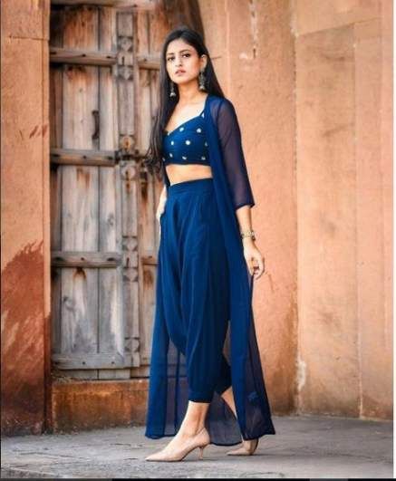 Bollywood Actress Dresses Online Shopping (149)