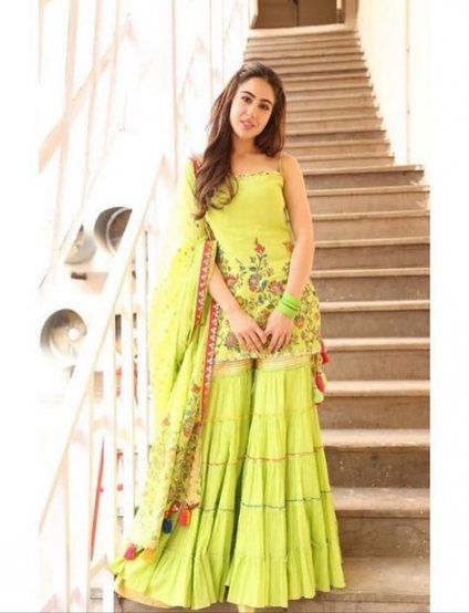 Bollywood Actress Dresses Online Shopping (15)