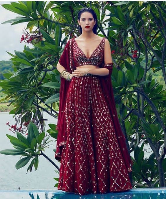 Bollywood Actress Dresses Online Shopping (90)