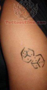 Dice Tattoo Designs Ideas Meaning (3)