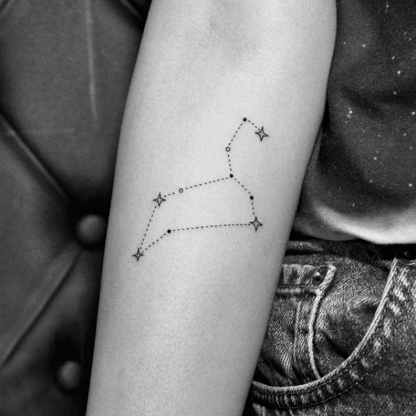 Leo Zodiac Horoscope Sign Symbol Tattoo Designs (15)