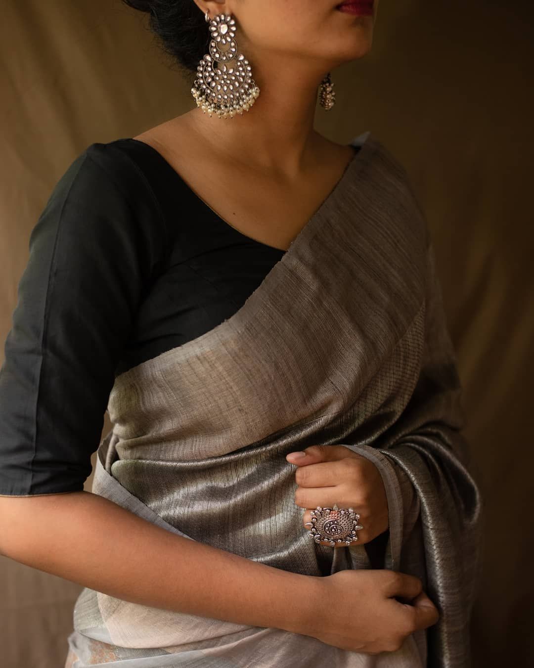 How To Wear The Saree Methods Blouse (95)