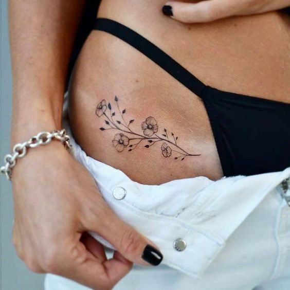 Most Common Tattoos For Female (6)