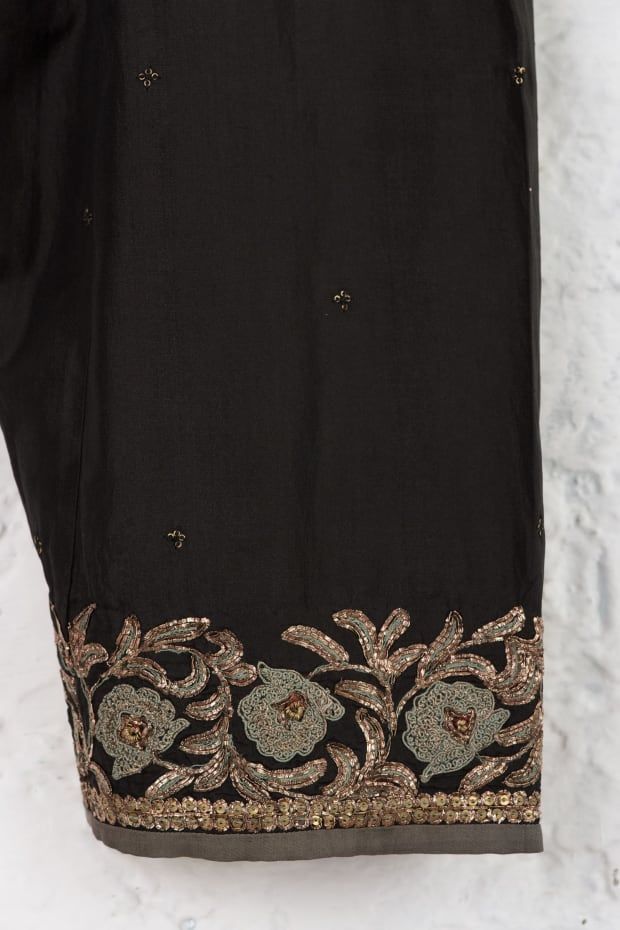 Party Wear Heavy Kurtis For Marriage (106)