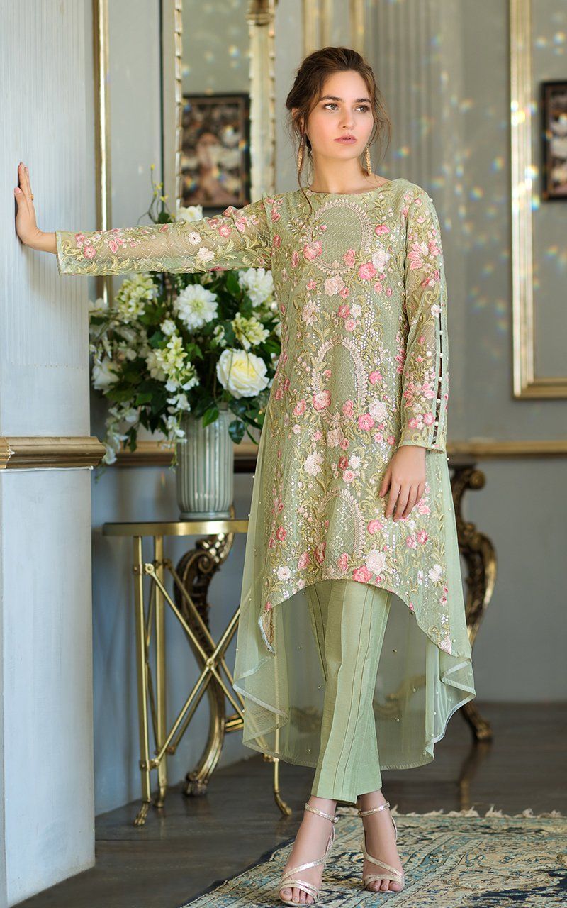 Party Wear Heavy Kurtis For Marriage (89)