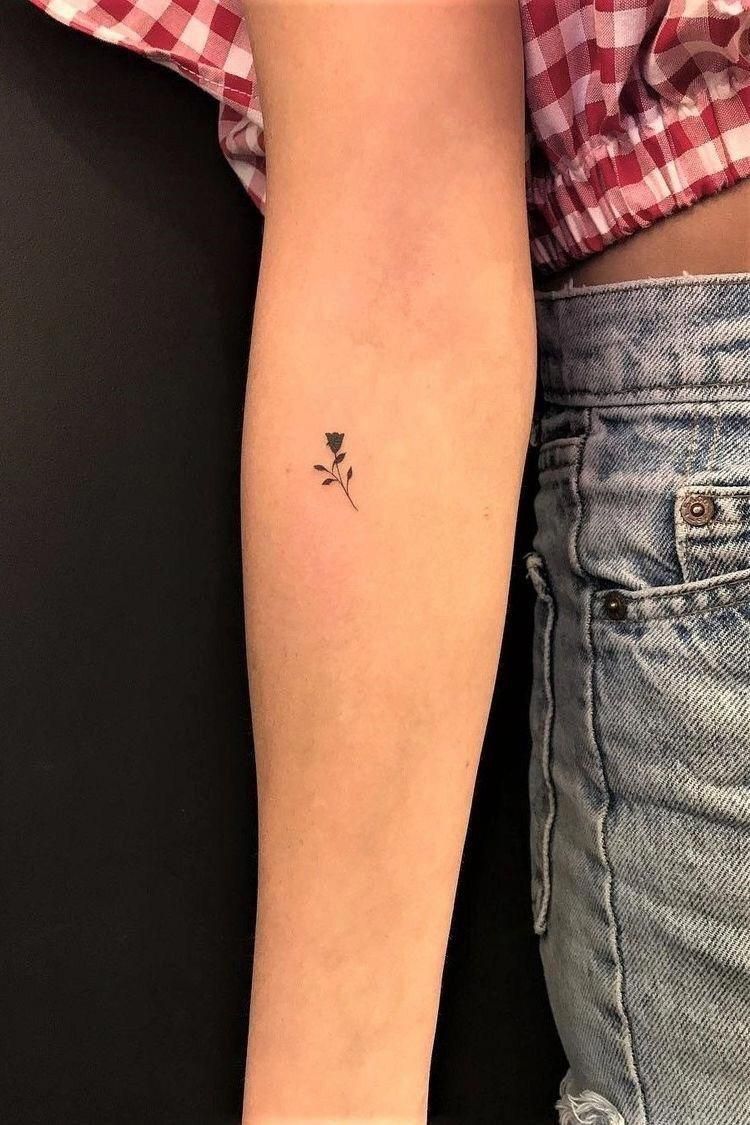 Small Tattoos For Women With Meaning (2)