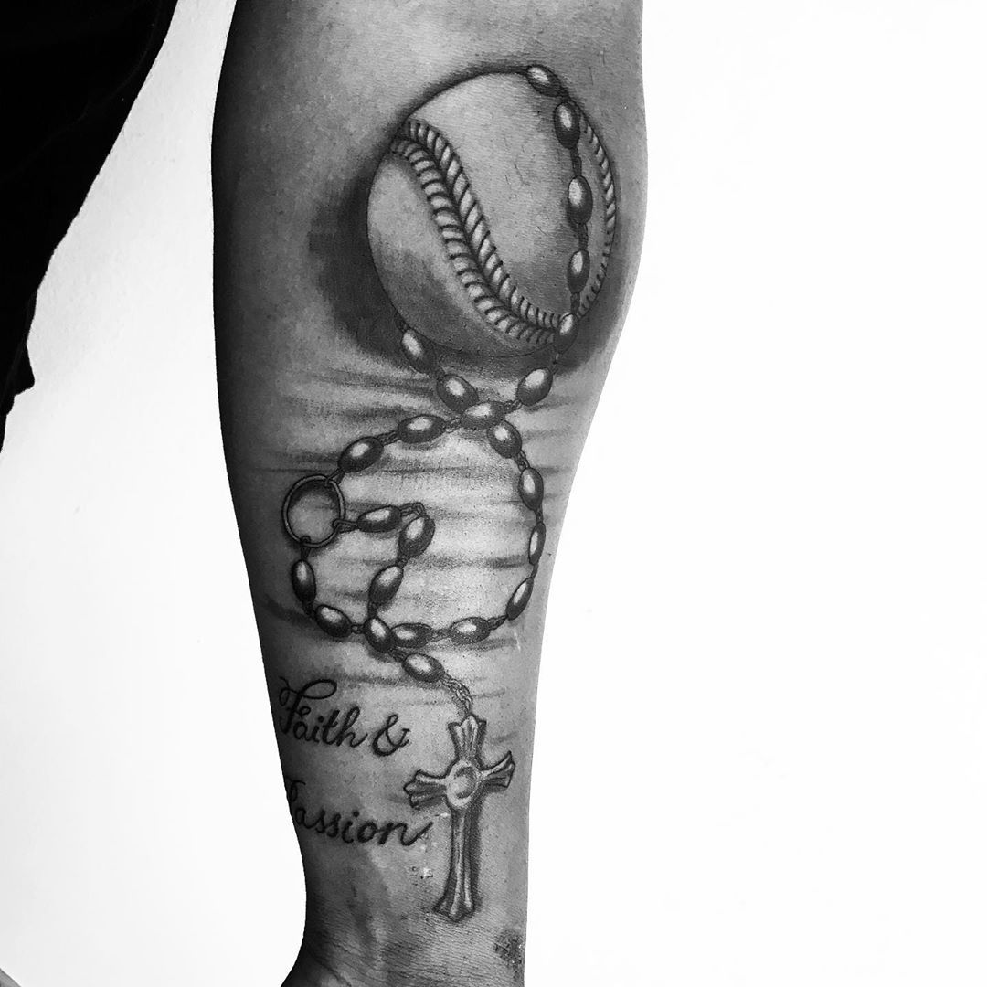 Baseball Tattoo Player Cross Bat (153)